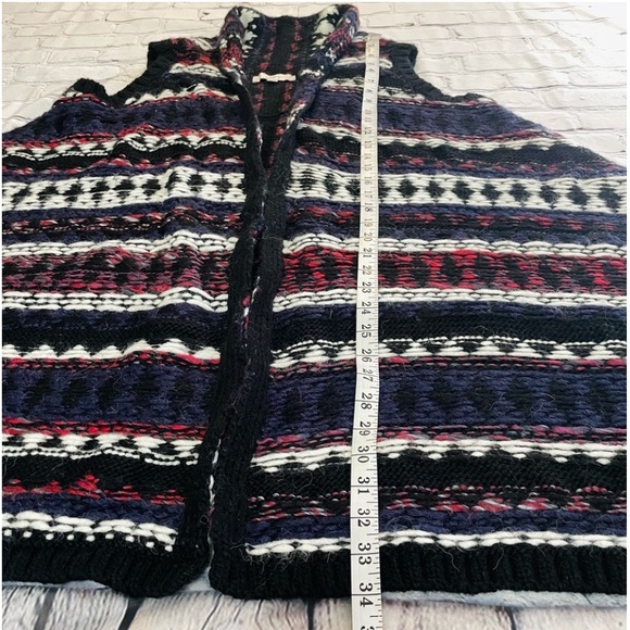 Asymmetrical Sweater VEST Nordic Folklore chunky knit oversized Ann Taylor Small - Picture 13 of 17
